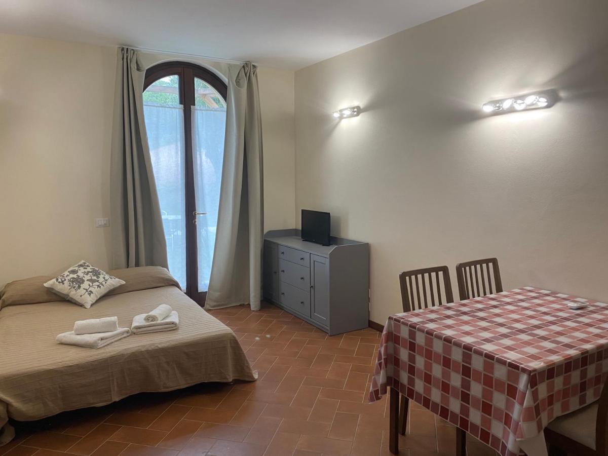 Residenza Cipressi E Olivi Apartment เวโรนา ภายนอก รูปภาพ