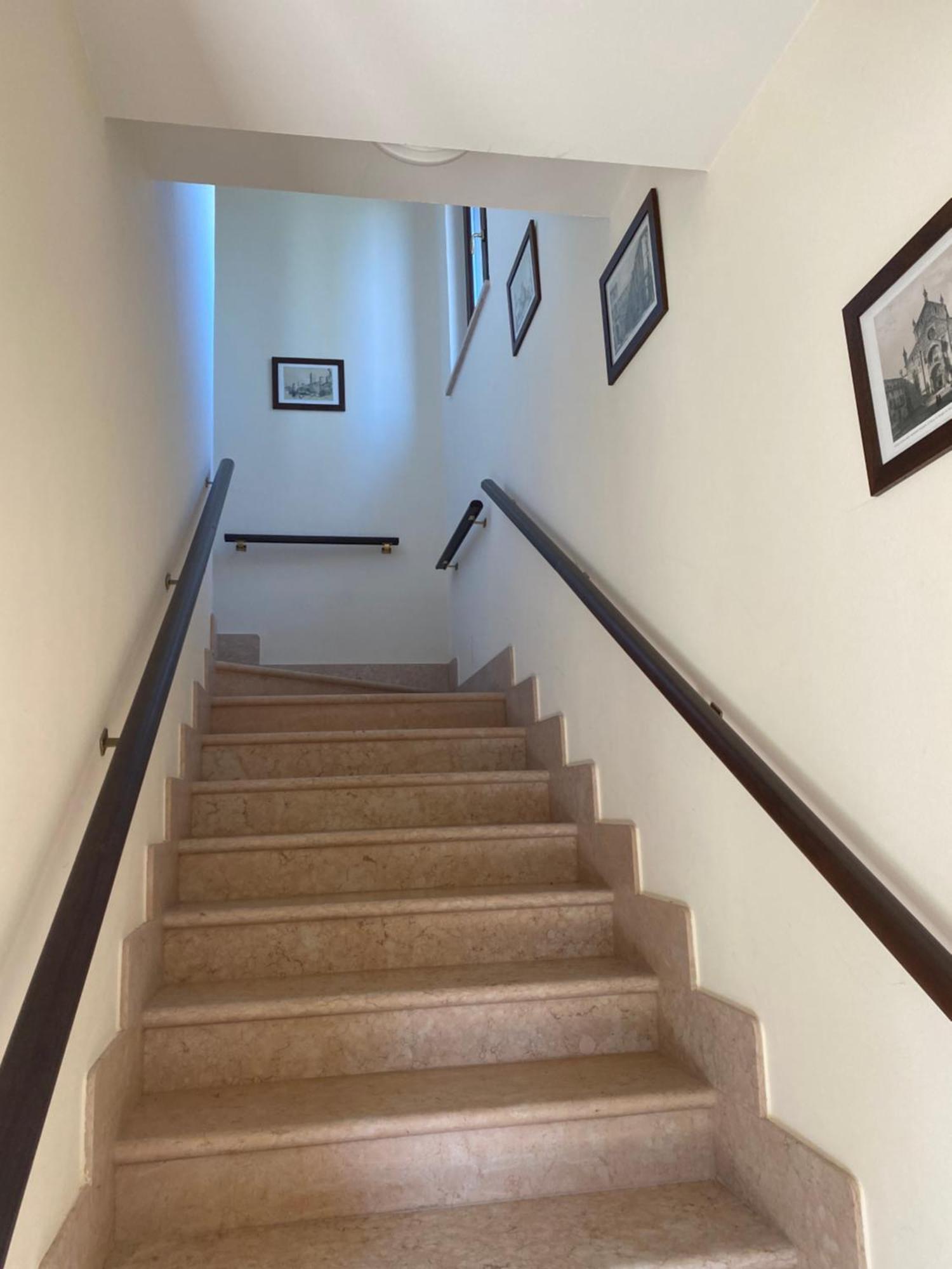 Residenza Cipressi E Olivi Apartment เวโรนา ภายนอก รูปภาพ