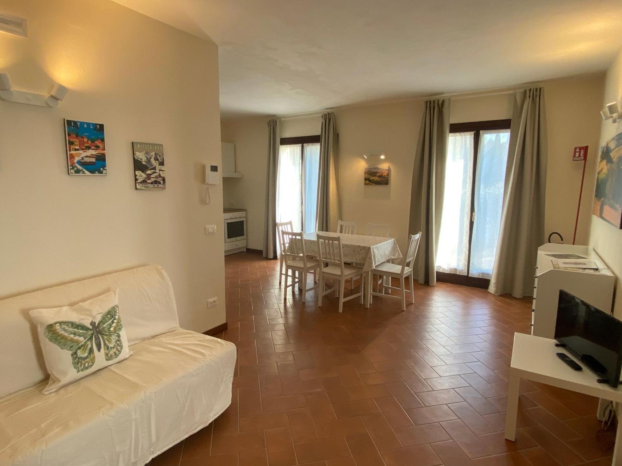 Residenza Cipressi E Olivi Apartment เวโรนา ภายนอก รูปภาพ