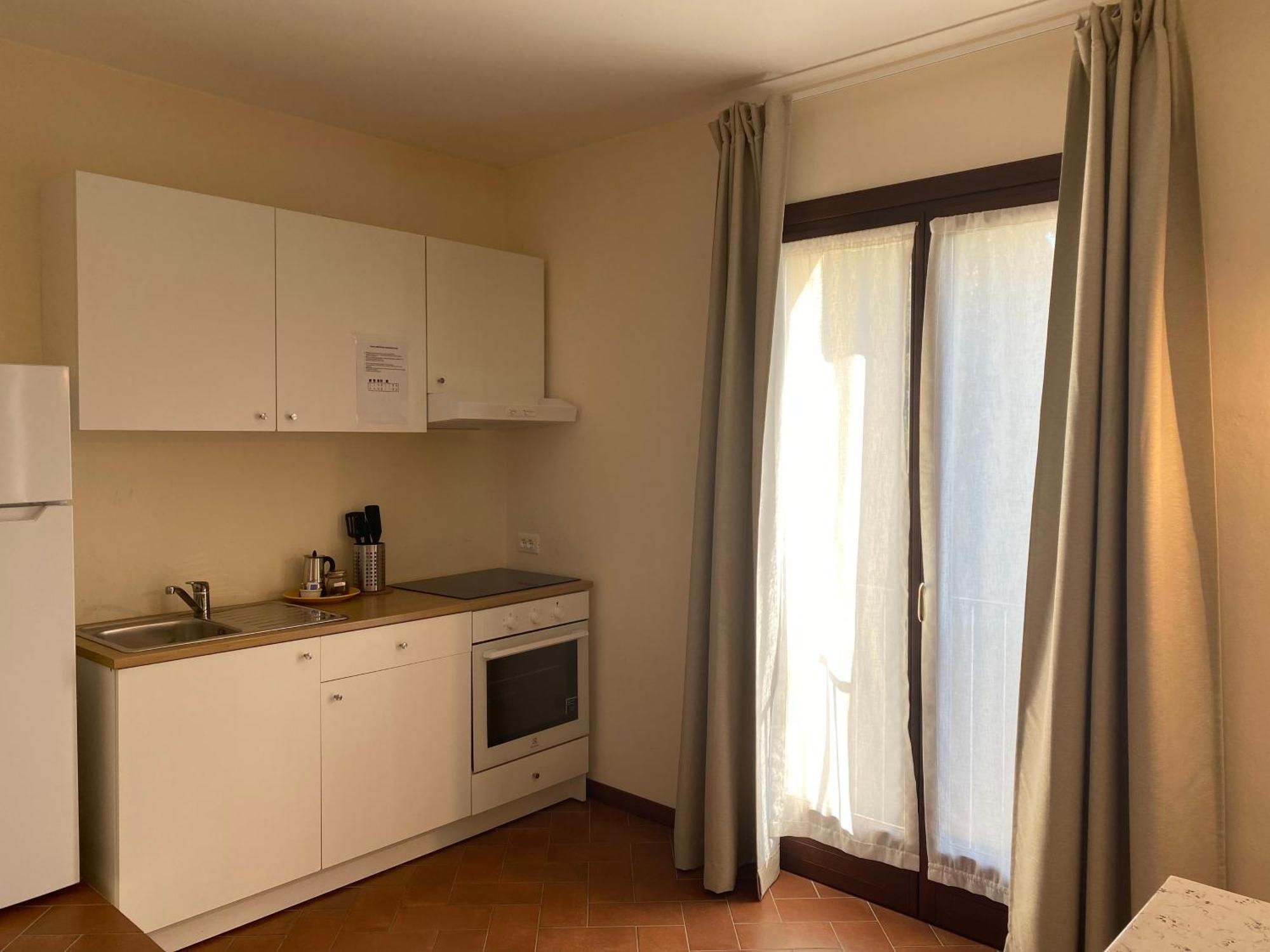 Residenza Cipressi E Olivi Apartment เวโรนา ภายนอก รูปภาพ