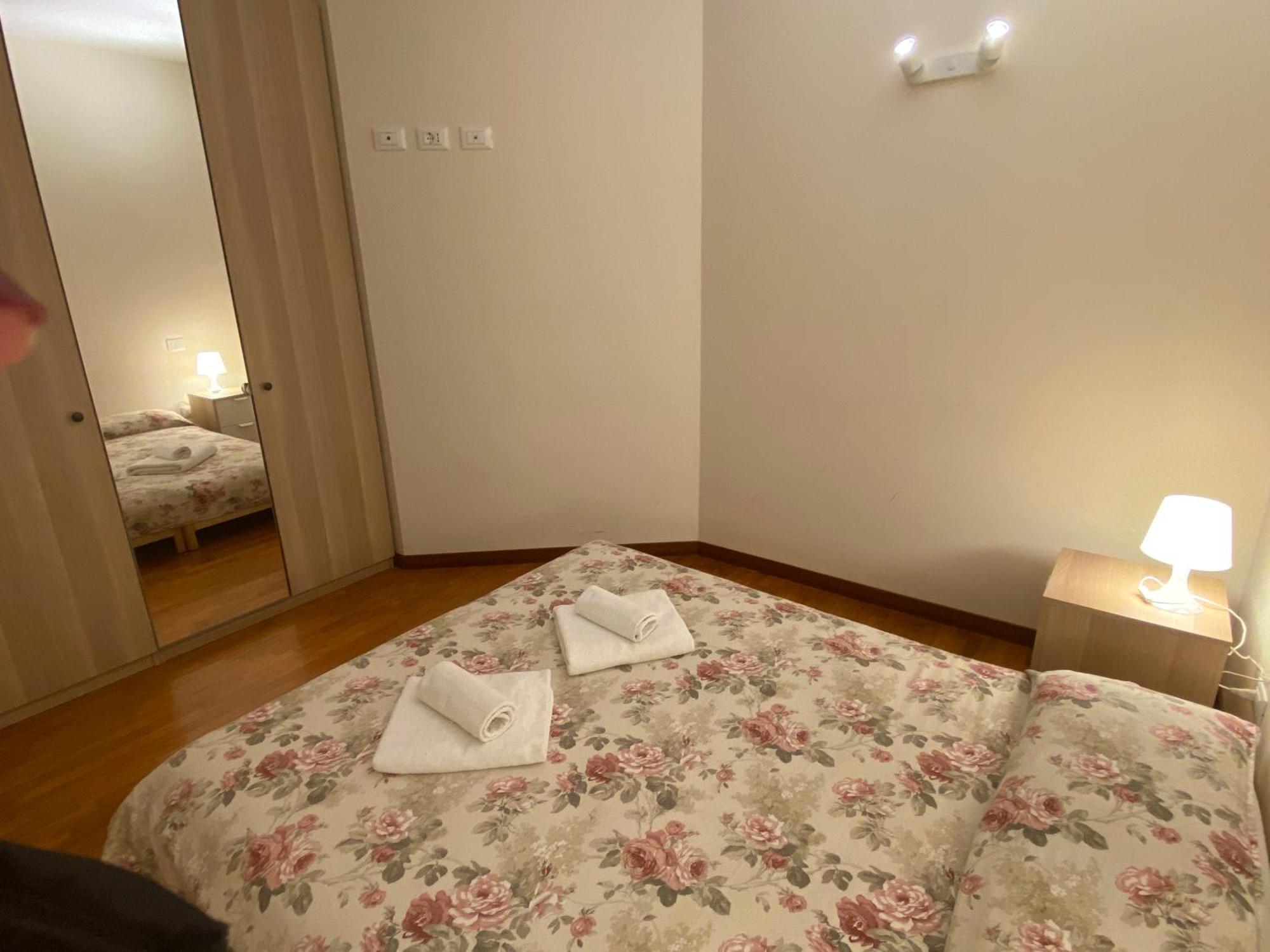 Residenza Cipressi E Olivi Apartment เวโรนา ภายนอก รูปภาพ