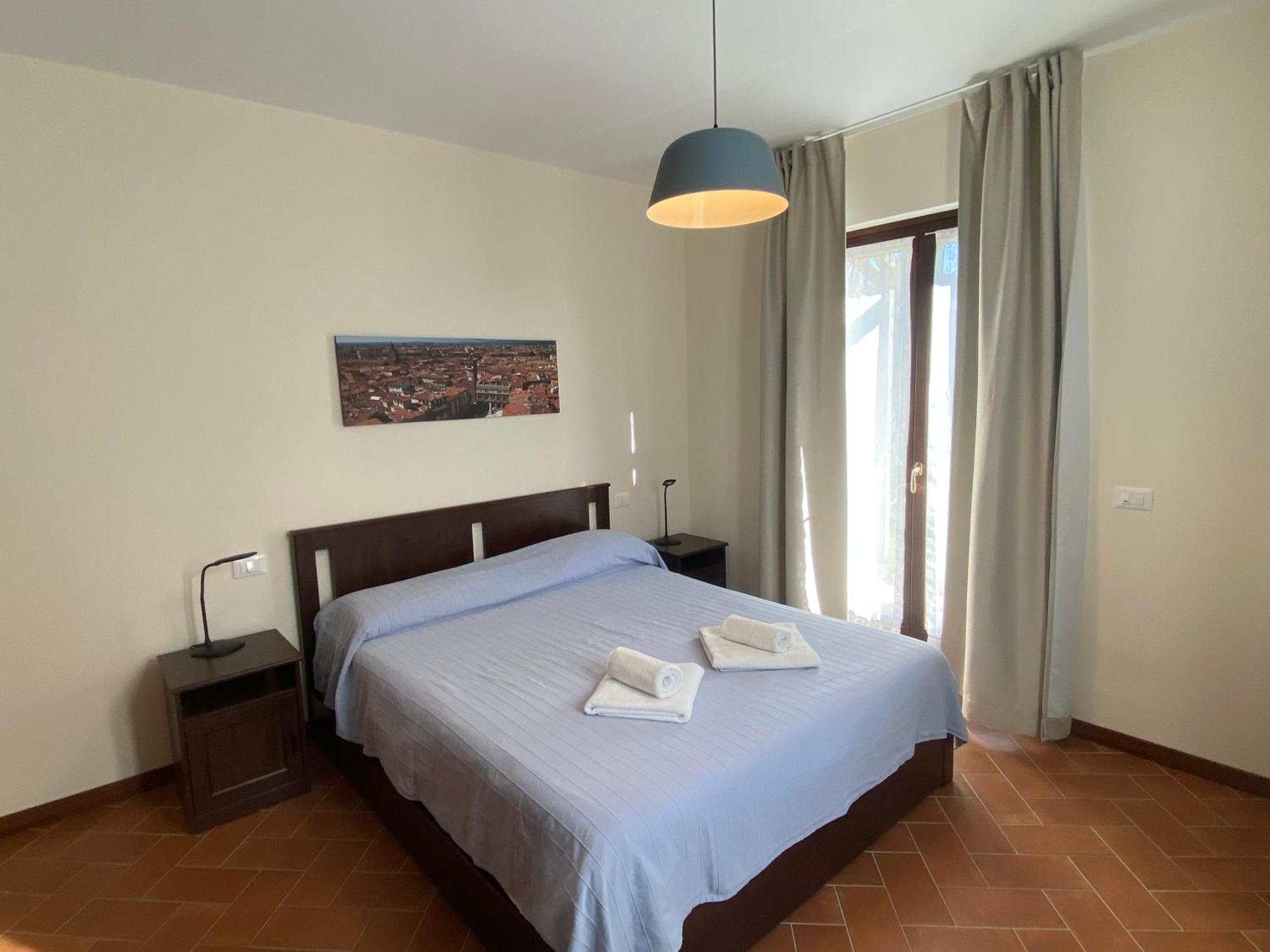 Residenza Cipressi E Olivi Apartment เวโรนา ภายนอก รูปภาพ