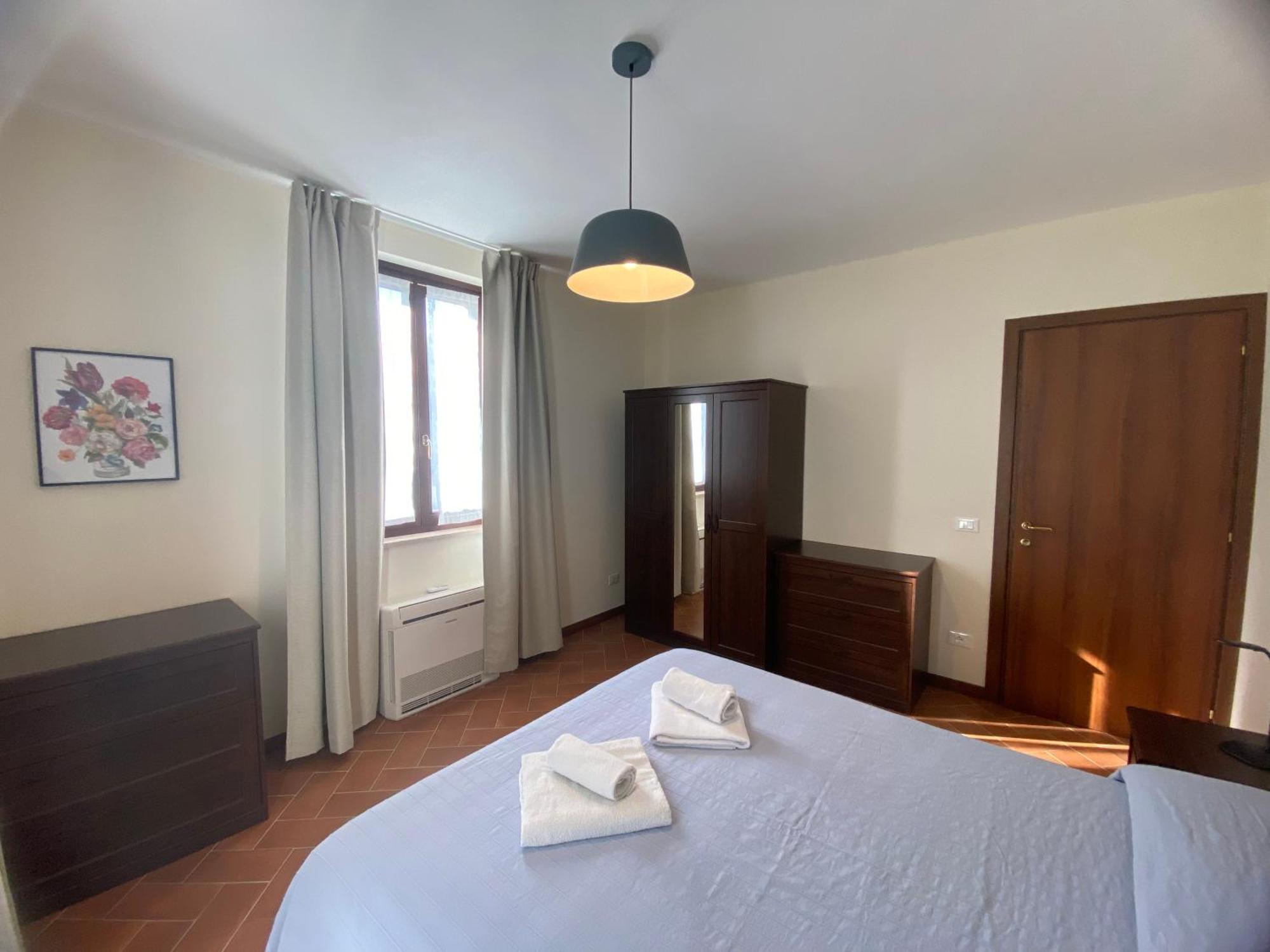 Residenza Cipressi E Olivi Apartment เวโรนา ภายนอก รูปภาพ