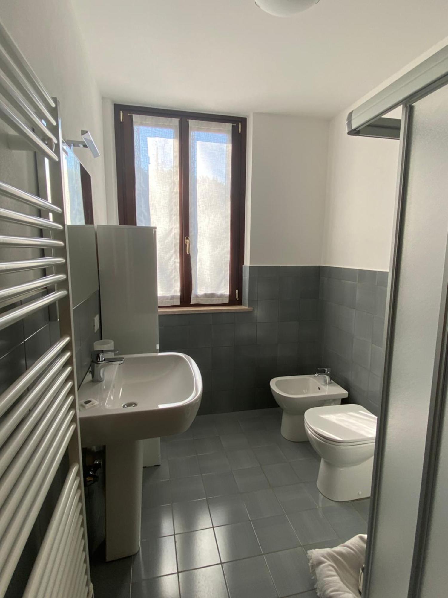 Residenza Cipressi E Olivi Apartment เวโรนา ภายนอก รูปภาพ