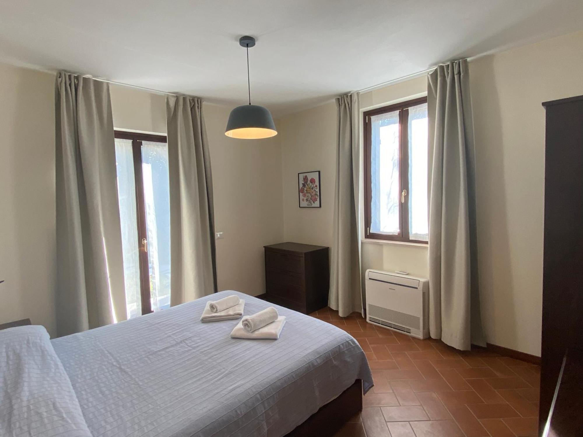 Residenza Cipressi E Olivi Apartment เวโรนา ภายนอก รูปภาพ